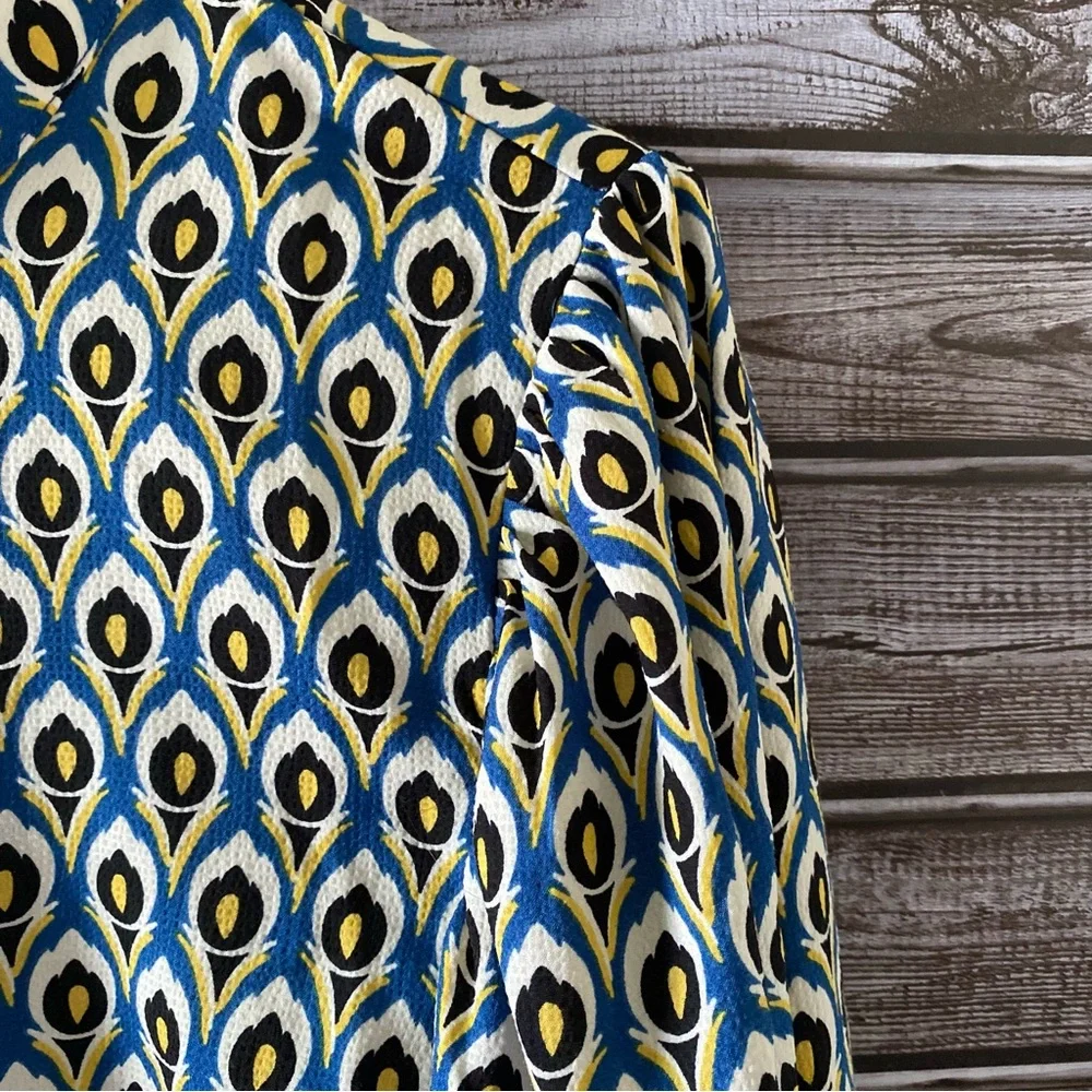Cupcakes and Cashmere Long-Sleeved Blouse Size M‎ - Picture 3 of 8